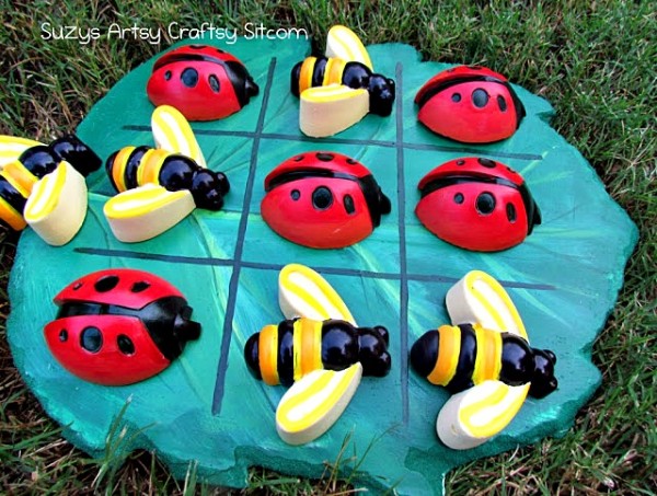 tic tac toe with lady bugs and bees diy plaster craft