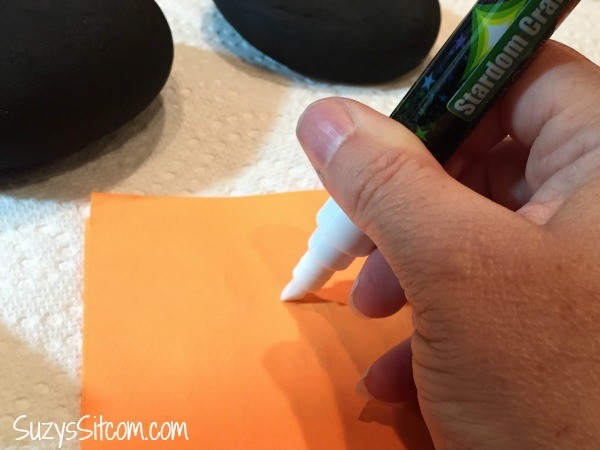 Create something fun with liquid chalk markers!