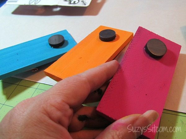 easy diy mousetrap clips